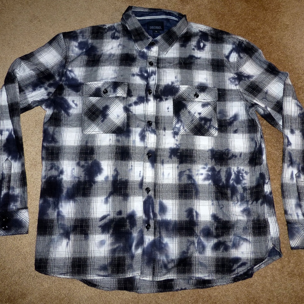 Decibel Plaid Button Front LS Shirt - Size 2X